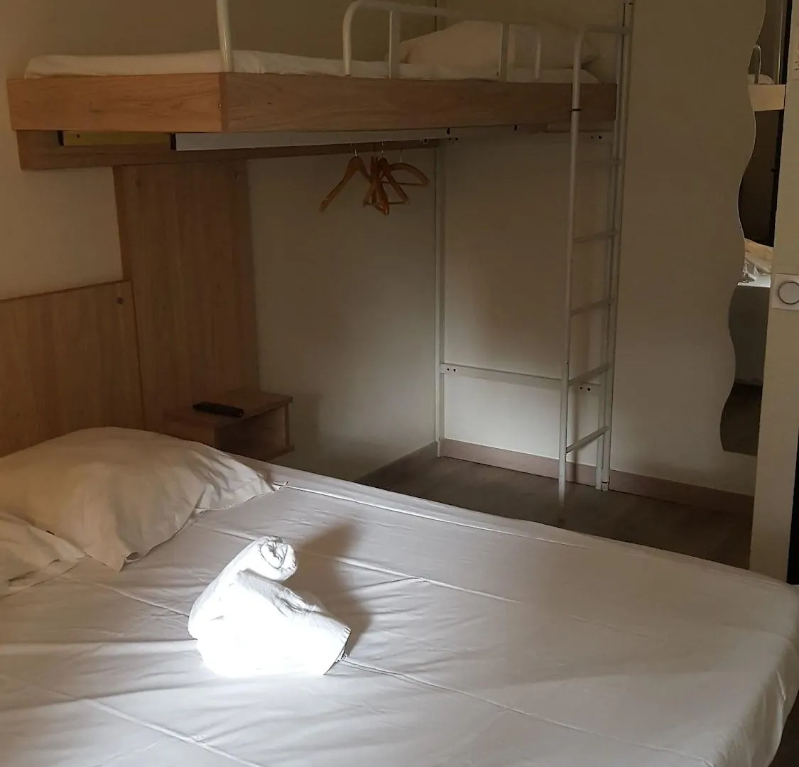 Brit Hotel Parc Azur Toulon Ollioules 2*,
