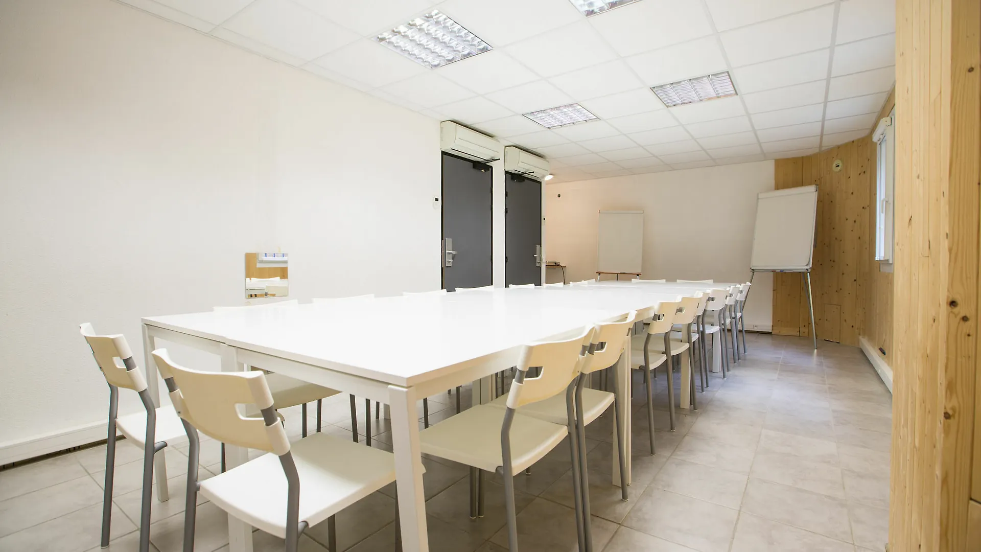 Brit Hotel Parc Azur Toulon Ollioules